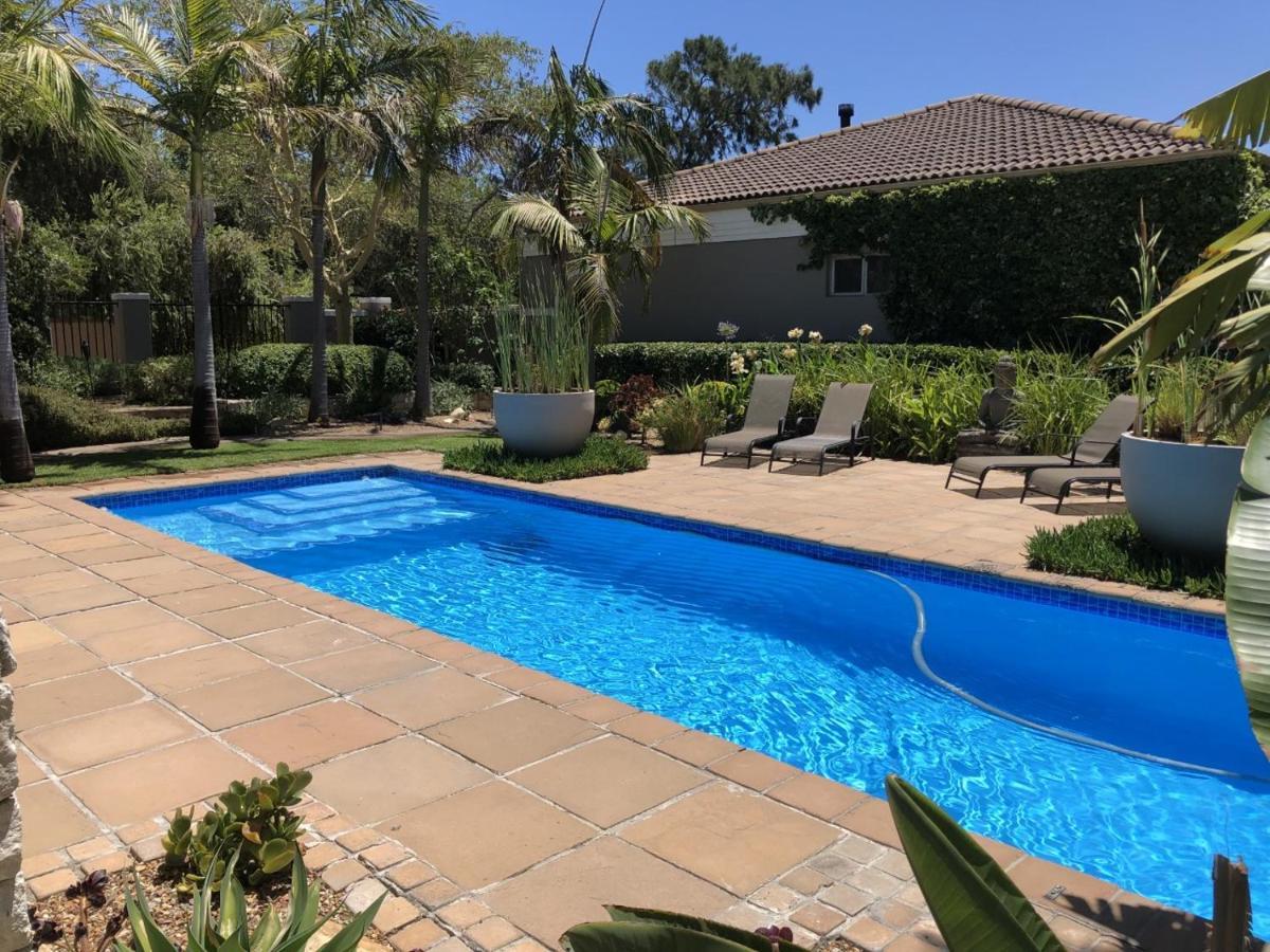 African Palm Cottage And Guesthouse Durbanville Bagian luar foto