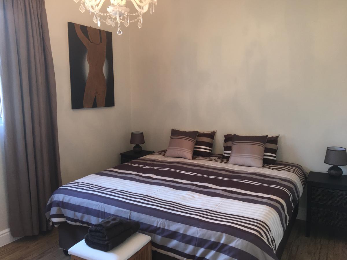 African Palm Cottage And Guesthouse Durbanville Bagian luar foto