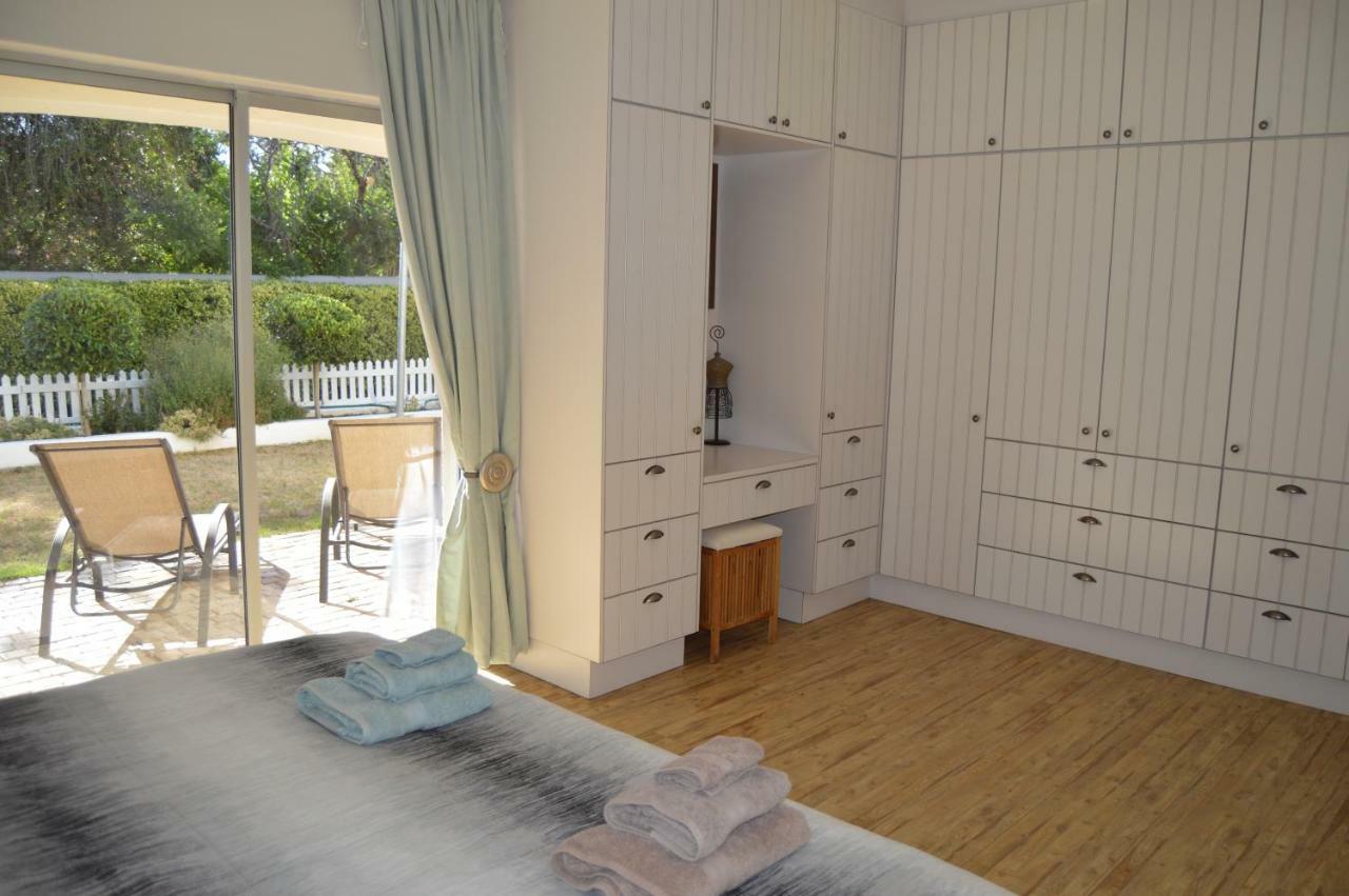African Palm Cottage And Guesthouse Durbanville Bagian luar foto